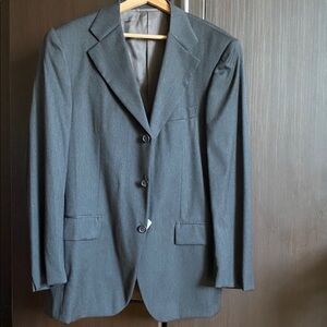 Loro Piana R. Caruso wool blazer
Charcoal Gray Men's size Eu 50 US M